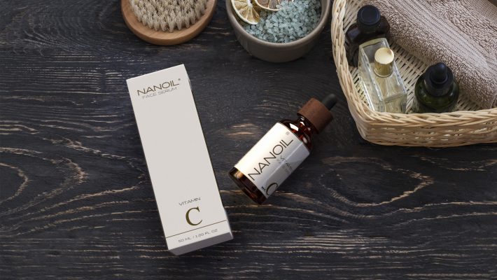 topbedømt vitamin c ansigtsserum Nanoil
